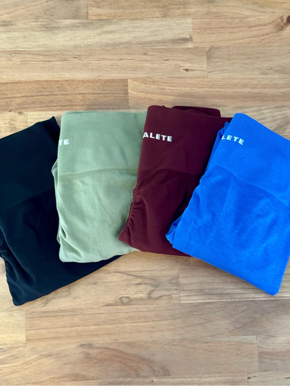 Alphalete Legging Bundle